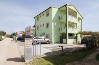 Family apartment Bozo - 8