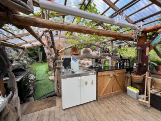 #Beautiful outdoor area and cozy small cottage# - - 5