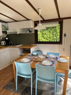 Chalet op groen park - 9