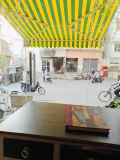 mahadev Hotel NOOR stay 1km away frm kashiwishnath - 3
