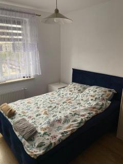 OSOWA DUŻY APARTAMENT 51m2! 10 minut od lotniska! - Owczarnia - 0