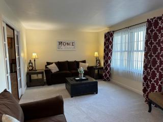 Country Cottage - Rocky Mount - 6