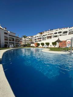 2 bedroom apartment Sitio de Calahonda, Mijas, 4 pools! - Sitio de Calahonda - 0