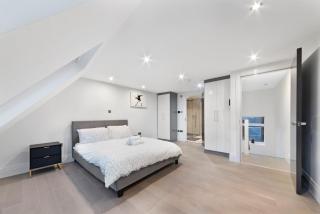 Luxury Covent Garden duplex top floors 1 bed 4pl - London - 3