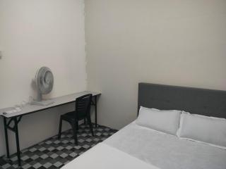 Travellers station 1 - 1