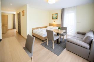 HoliApart Willa Stenga - Przy lesie, taras, plac zabaw, grill - Krynica Morska - 5
