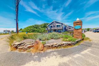 Bay Colony Retreat - Provincetown - 8