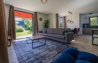 Relax on vacation in comfortable holiday home - Ewijk - 8