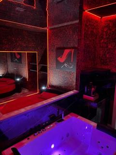 L'H LION's RED SUITE - Castrovillari - 0