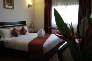 Boulevard Palace Hotel - Monrovia - 7