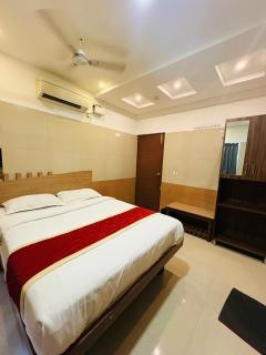 Crown Inn - Bangalore - 6