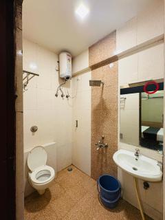 Crown Inn - Bangalore - 1