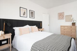 Apartment 353 - 3