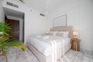Waterfront Living Brand New - Ra’s al-Chaima - 5