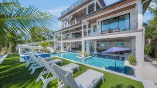 Deep Blue Sea - Sarasota - 6