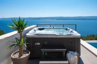 Seaview Villa Aria: Spectacular 3-bedroom Retreat - Lokva Rogoznica - 6