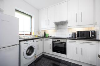 Chic 2Bed With Canal Views-15 Min To Kilmainham Gaol - Dublin - 8