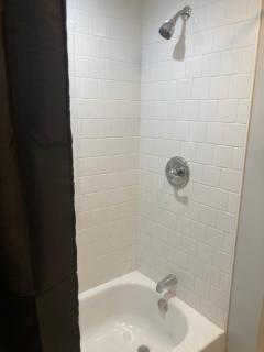 Cozy bedroom with en-suite bathroom - Naugatuck - 4