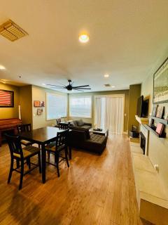 Medical District Condo - 9