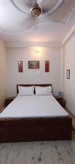 Hotel kusum inn - Ghaziabad - 1