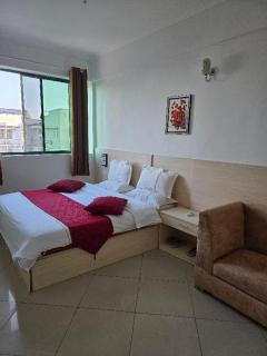 RongX hotel - Nkunjila - 0