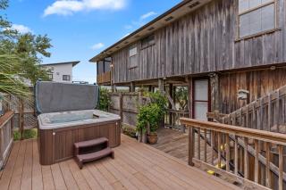 Pachs Crab Shack - Panacea - 3