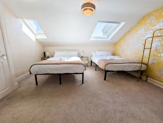 Cozy 2BR Flat Near Twickenham Stadium for Families - 2