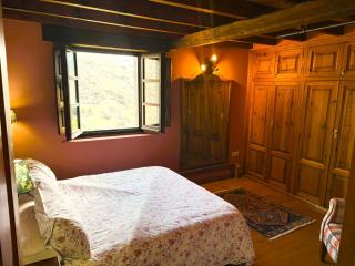 Suzanne & Richard Aparment - 3