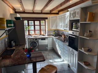 Suzanne & Richard Aparment - 4