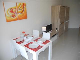 Chic Karon Nice Apartment close to Karon Beach - Karon Beach - 4