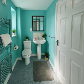 Serene 6-Bed Residential Retreat - Bridgwater - 1