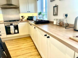 Five bedroom family house - St Leonards - 6