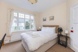 GuestReady - Relaxing Finchley retreat with garden - 0