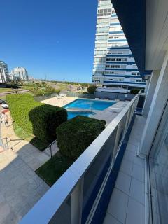 Inmejorable frente a la Playa - Punta del Este - 1