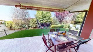 Casa Arcoiris By Bookinggardalake - 0