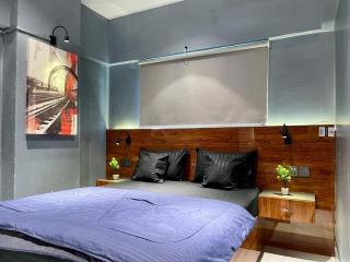 Charming 1-Bedroom Retreat in DHA Phase 6 - Karatschi - 0