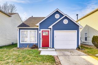 5 Mi to Eagle Creek Park Home with Fenced Yard! - 0