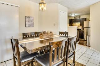 5 Mi to Eagle Creek Park Home with Fenced Yard! - Indianápolis - 4