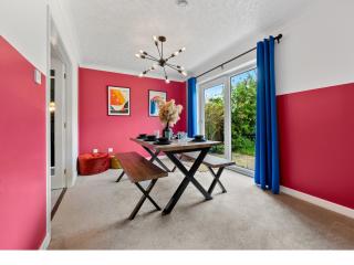 Contractors, Sleeps 8, 5 Bed, Driveway, Wi-Fi - Birmingham - 8