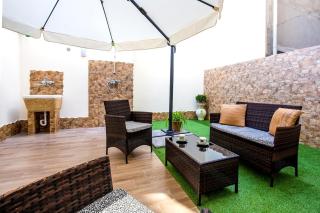 Milazzo Apartment with additional shower in Garden - 0