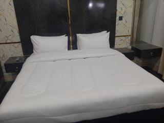 Radiant Gust House - 3