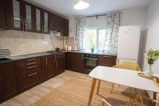 Spacious apartment Near National Arena, parks - Bucharest - 1