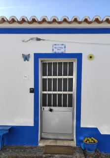 Blue&YellowHouse - 2