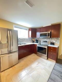 Foresight Chalet Carolina Woods Suite - Leamington - 2