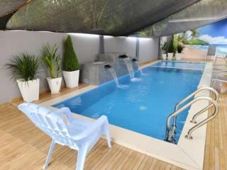 NASUHA HOMESTAY 1 TEMERLOH Semi-D House, 2 Bedroom, 3 Bathroom, 3 Unit Aircond, Free Wifi and Netflix, Near Hospital with Private Pool - Temerloh - 9