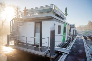 Hausboot "Seerose" - Bad Bederkesa - 0