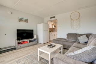 Walk to Beach North Wildwood Condo with Pool Access - North Wildwood - 6