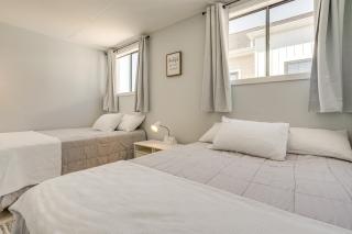 Walk to Beach North Wildwood Condo with Pool Access - North Wildwood - 1