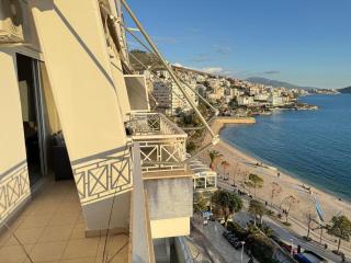Beachfront 2 Bedrooms Apartment - Saranda - 3