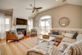 Close to Brigantine Beach Home with 2 Decks - Brigantine - 4